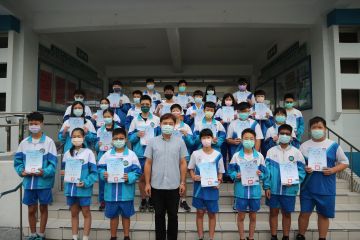 110學年度 第1學期 第一次月考 各班第一名合照